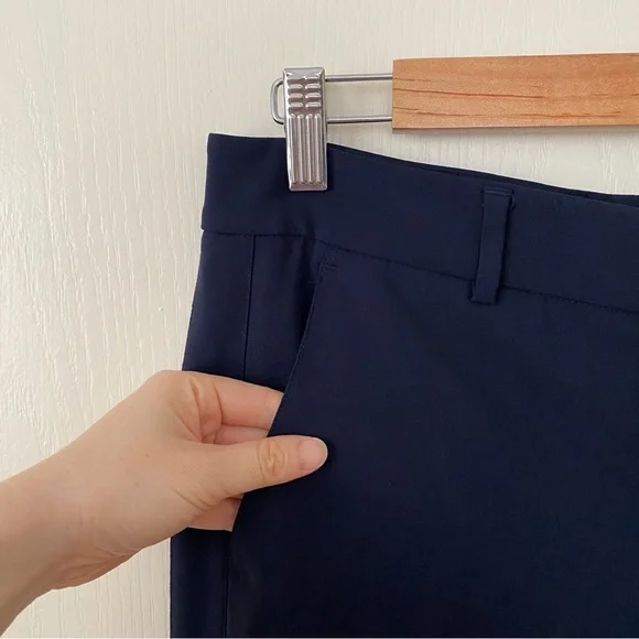 $265 NWOT Vince Navy Blue Wool Slim Straight-leg Cropped Trousers Dress Pants 4 - Picture 5 of 11